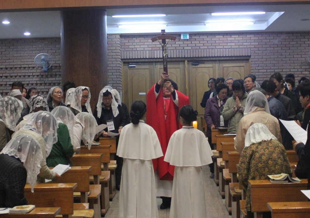 2017-04-14 21-43-21주님수난성금요일_양정_011.jpg