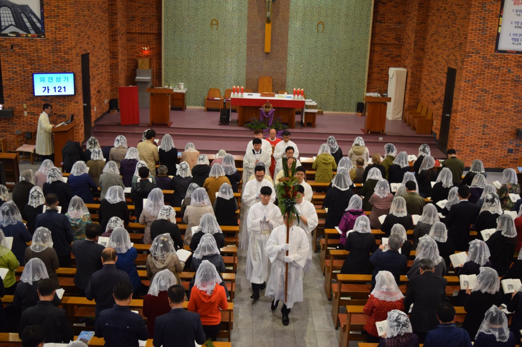 2017-04-09  11-45-58주님수난성지주일_방어진_012.JPG