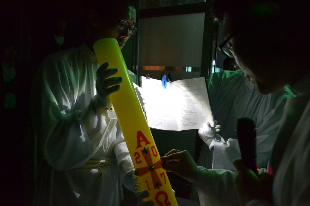 2017-04-15 21-29-26부활성야_사상_001.jpg