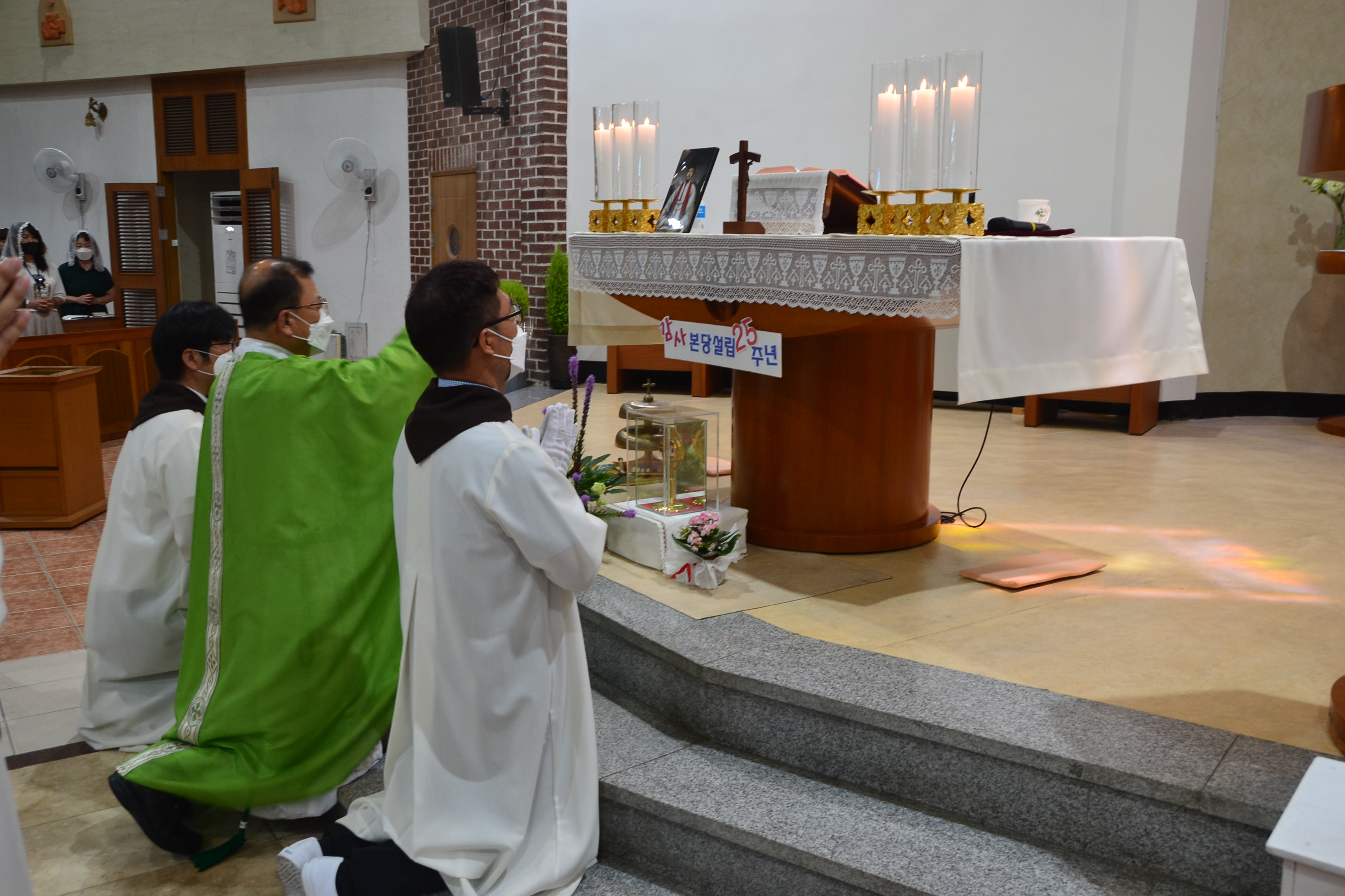 20210627호계성당성김대건신부님유해안치식001.JPG