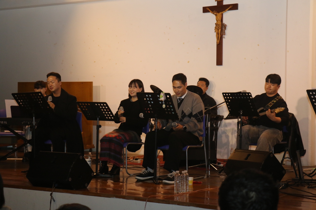 20251122전하성당청년회음악콘서트004.JPG