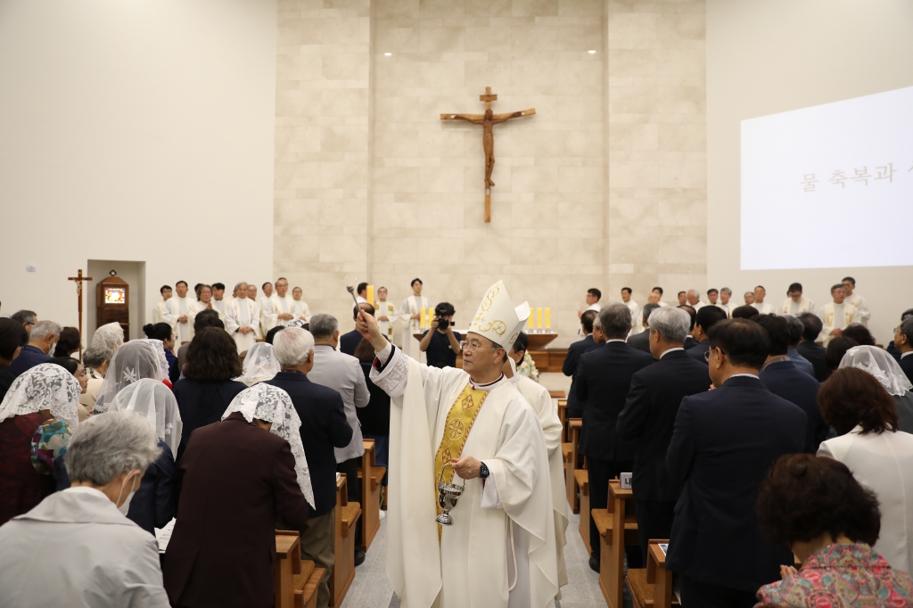 20240428달맞이성당봉헌식195.JPG
