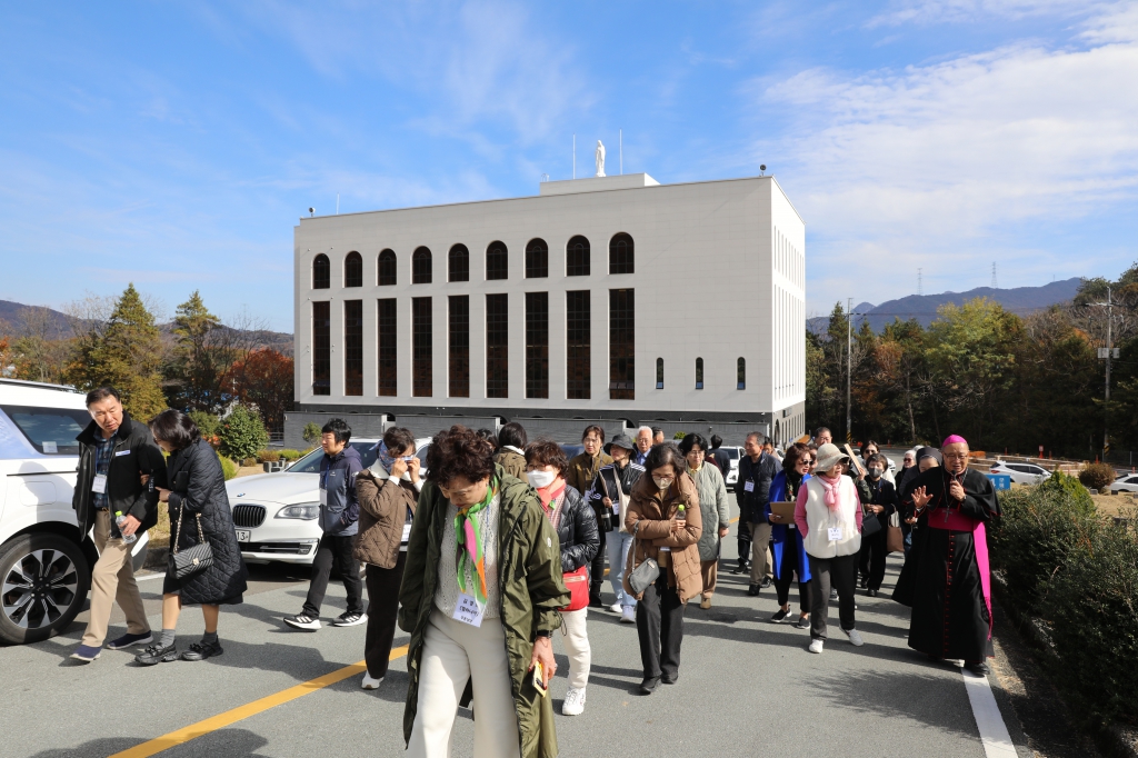 20251116교구장과함께하는위령성월피정115.JPG