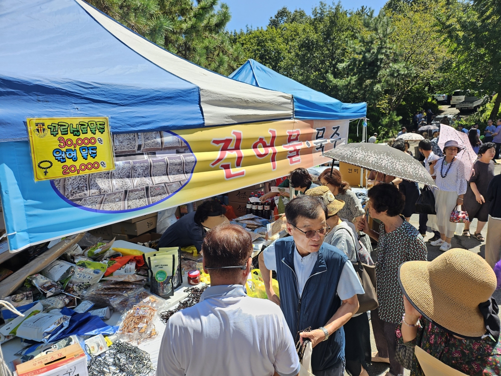 20240831떼꼴로레스나눔바자회008.jpg