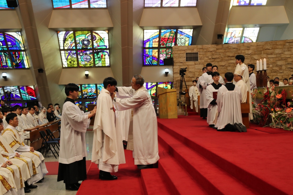 영대와 제의 착의.JPG