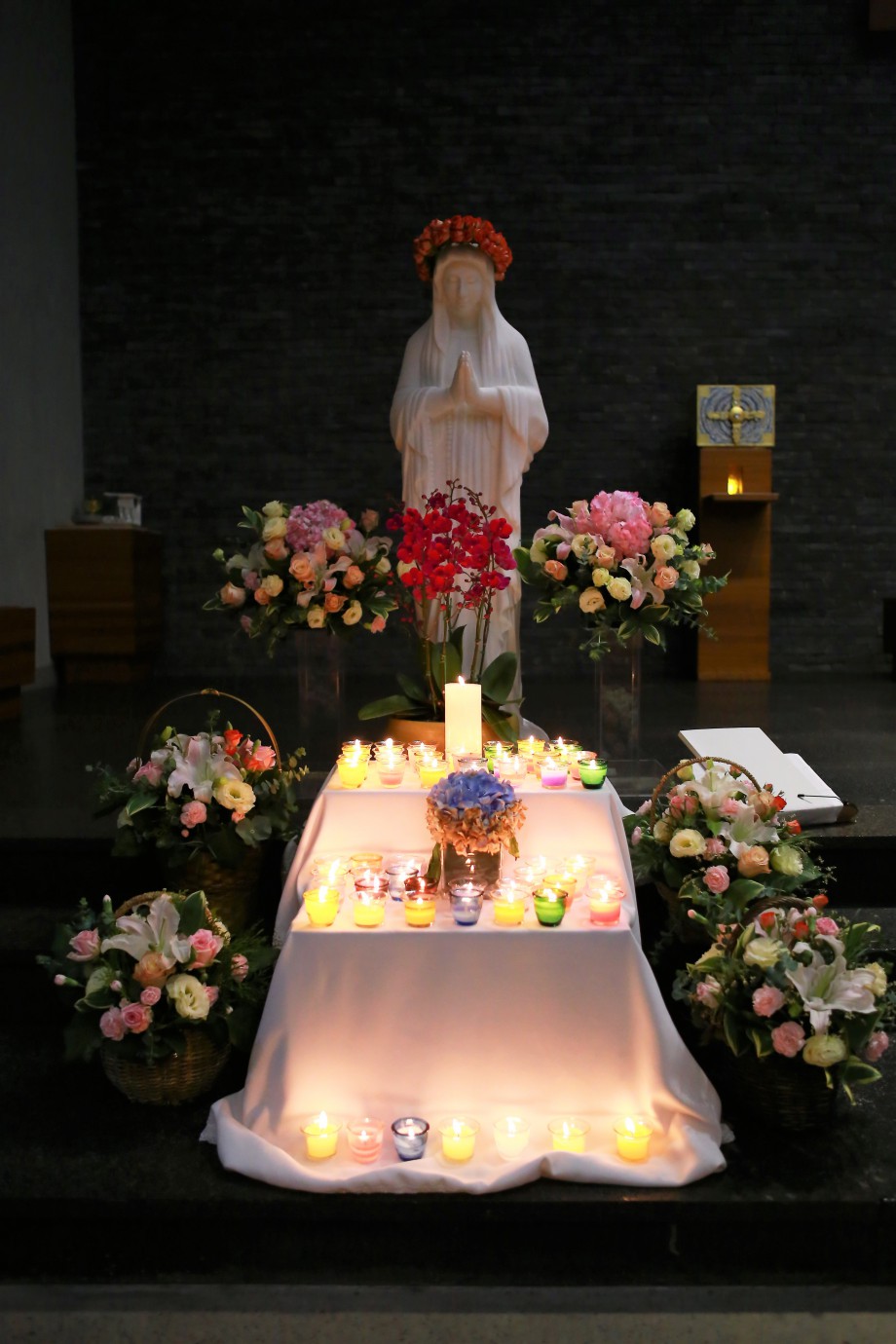 2017년 성모의 밤 행사-언양성야고보성당001.JPG