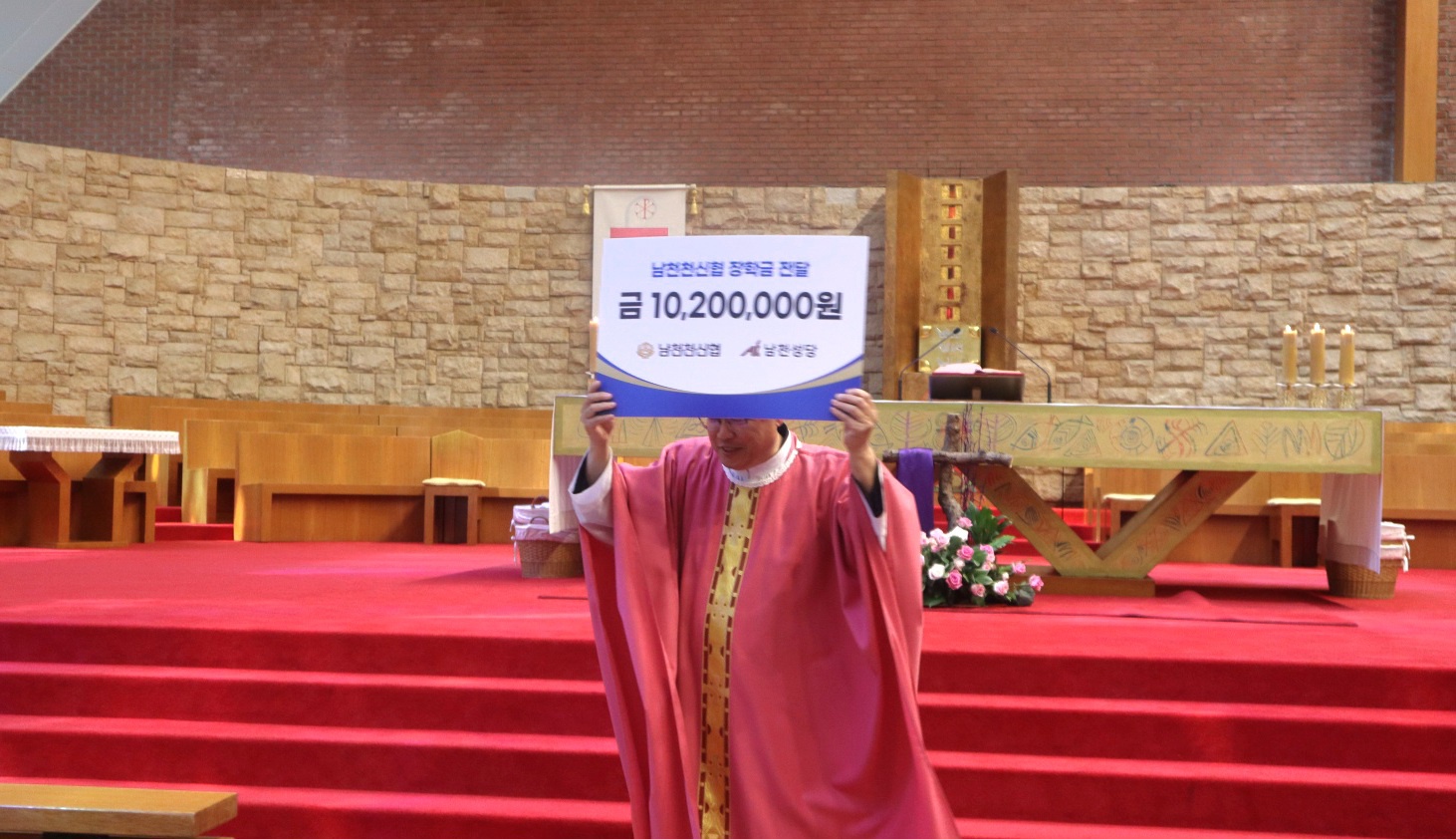 1743473233889-2.jpg
