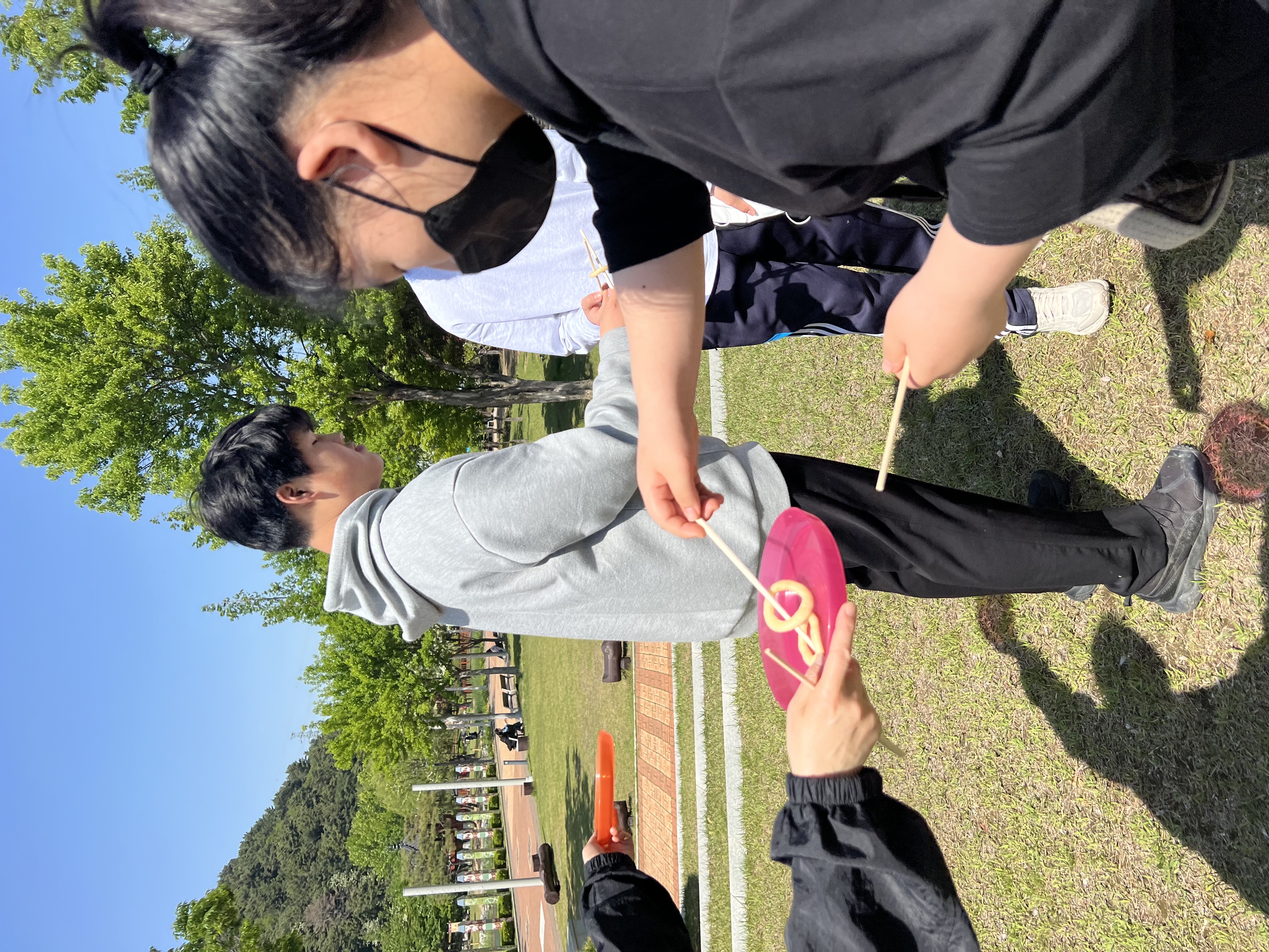 과자 이어 나르기 (3).jpg