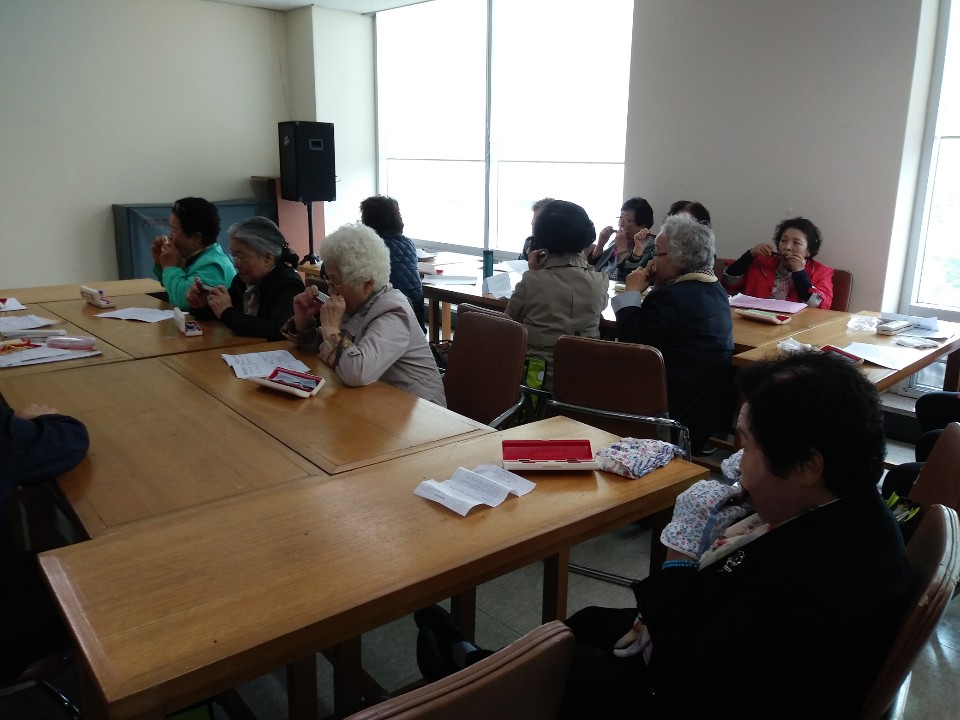 하모니카 배우기 (12).jpg