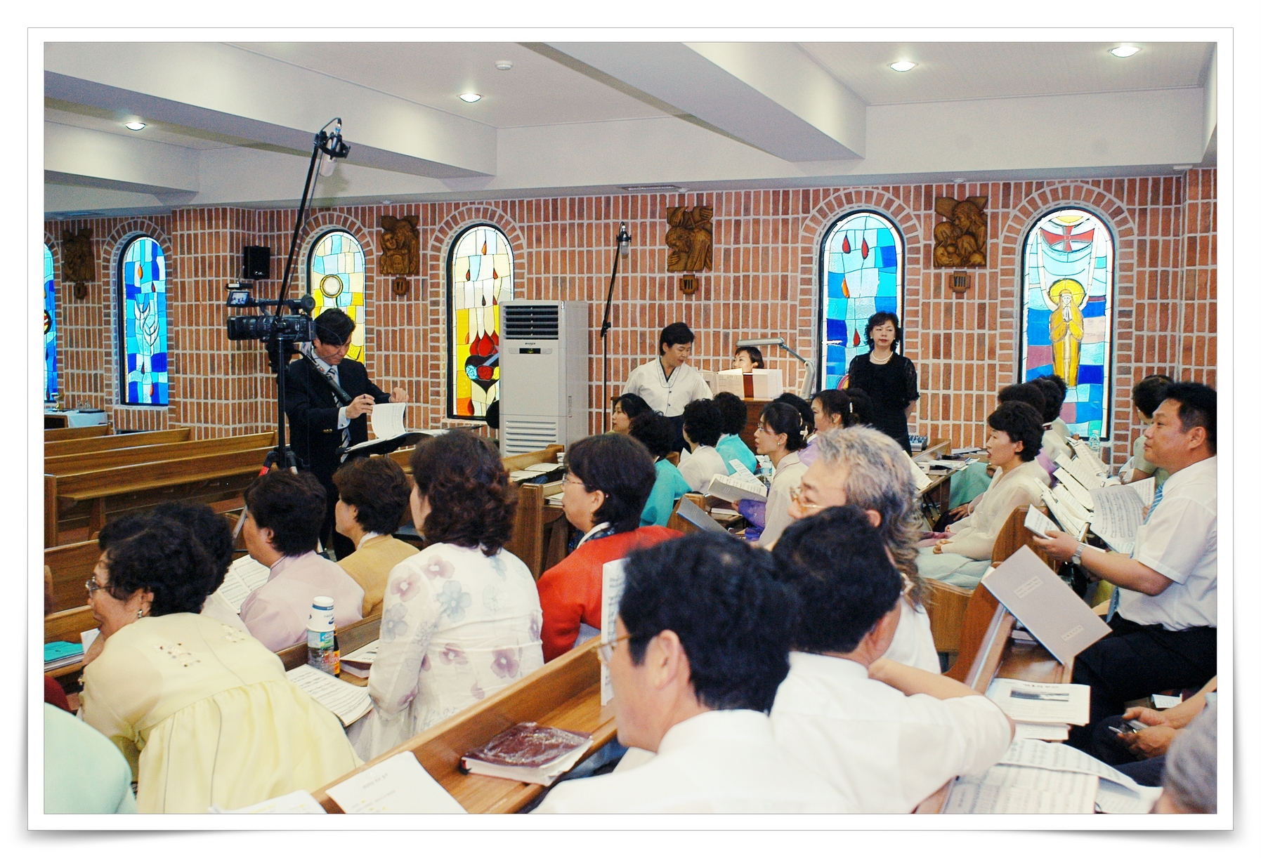 050627-1대천성당축복식028.JPG