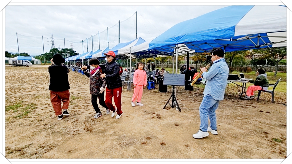 Still 2024-10-23 152508_1.21.1.jpg