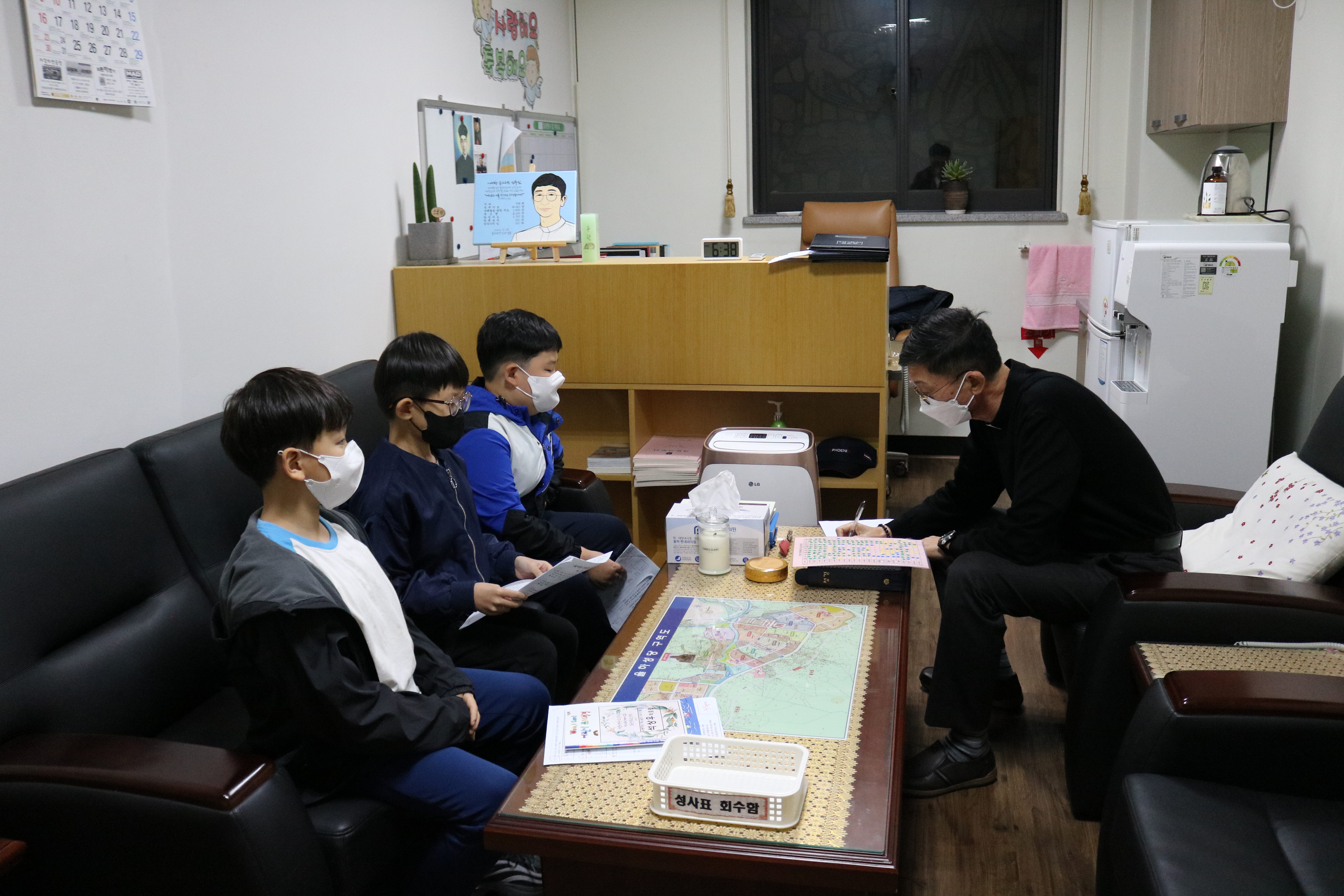 2022-10-20 첫영성체 찰고 (1).JPG