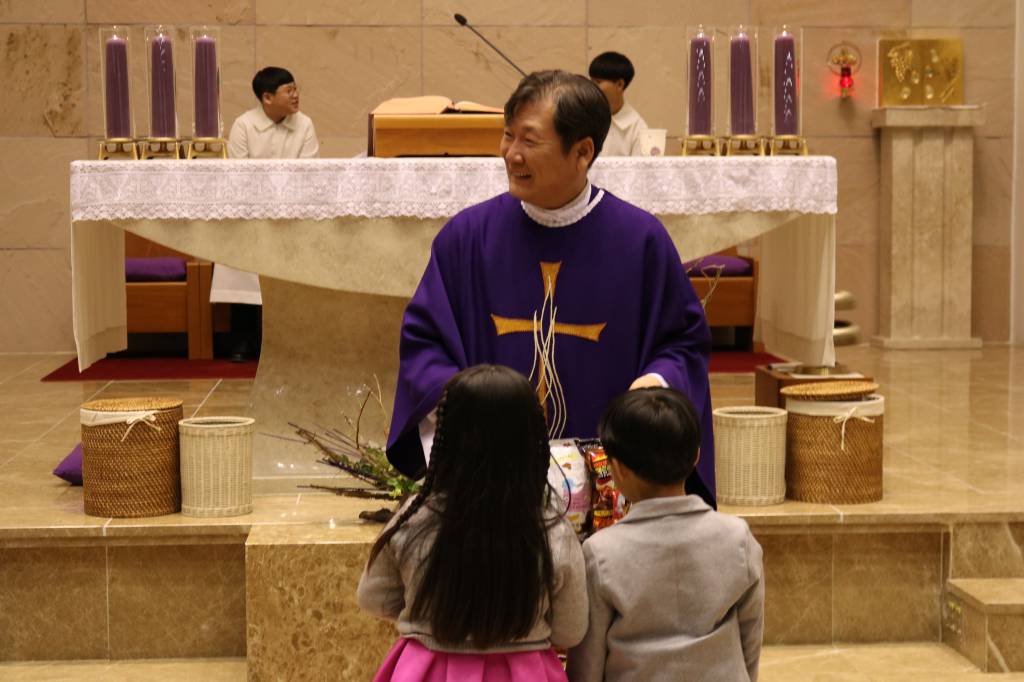 2019-03-17 신부님 영명축일 주일학교 (13).JPG