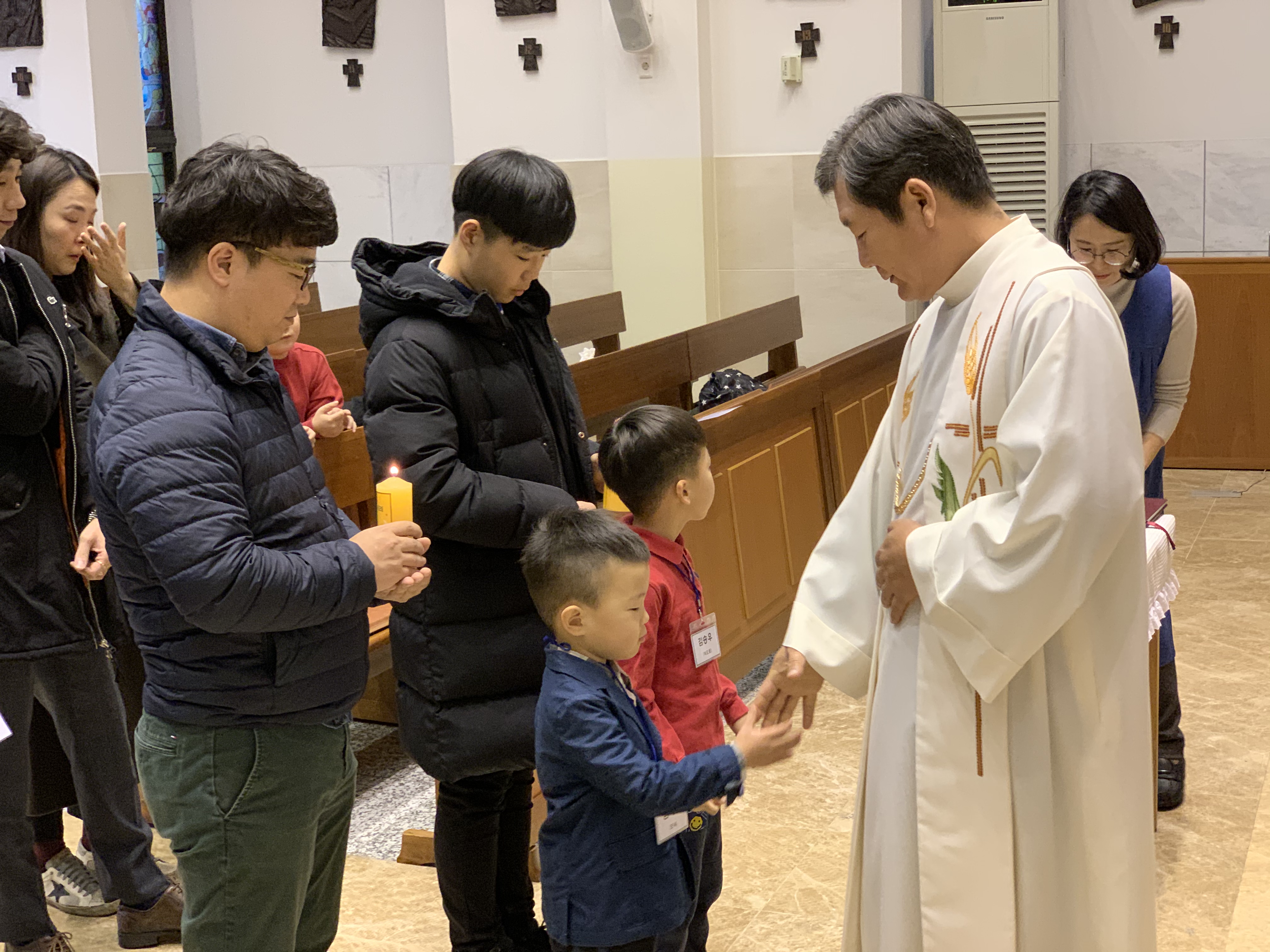 2019-12-14 유아세례 (37).jpg