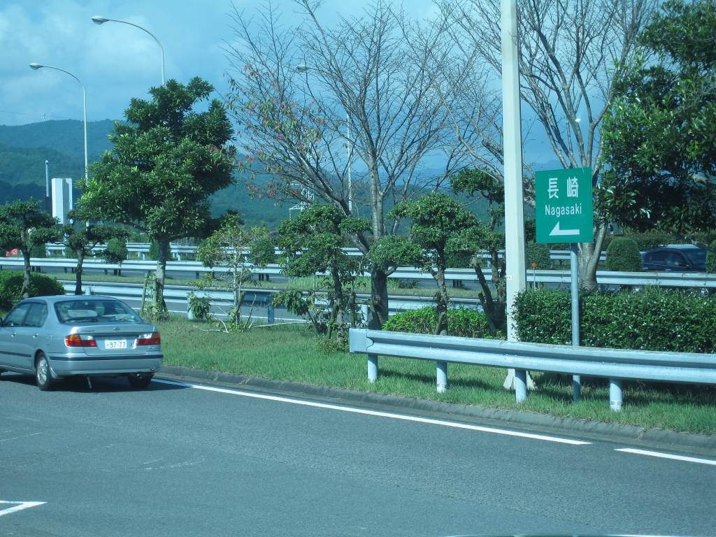 186-1 20101027003211_hukuoka_072.jpg