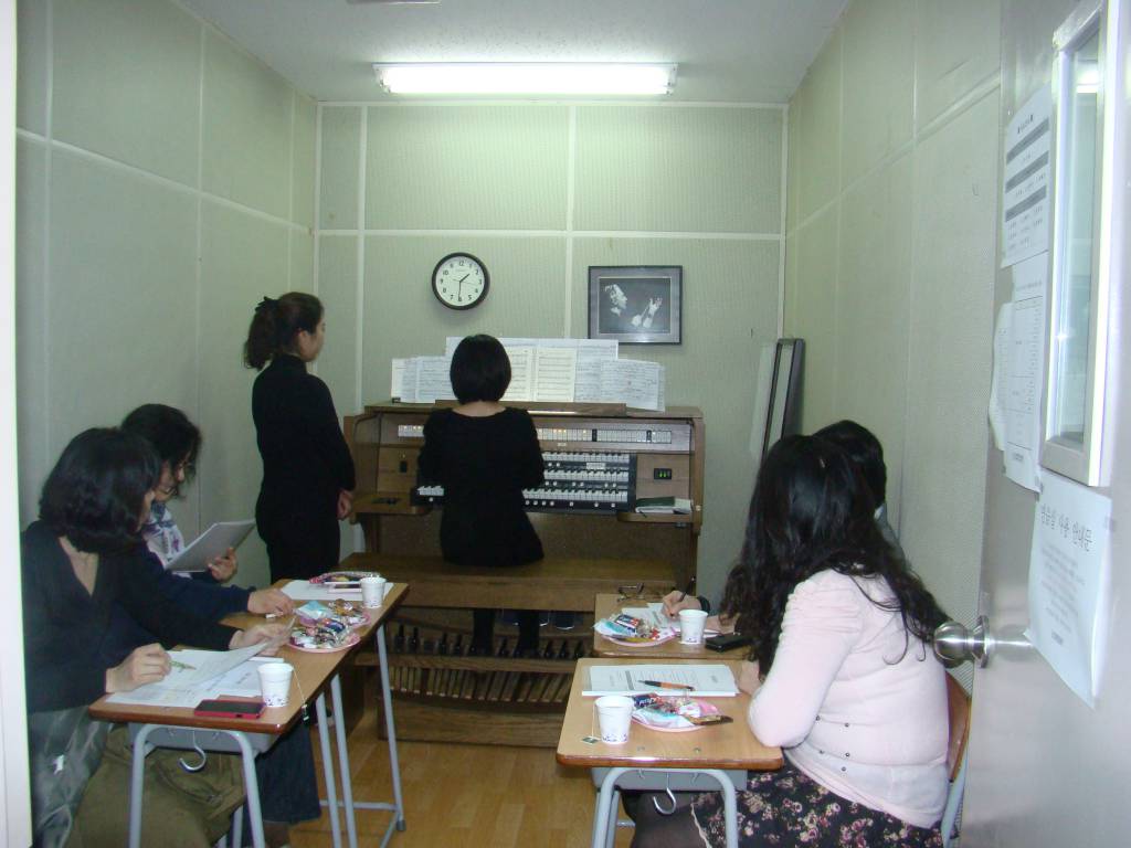 210-1 20111119135146_DSC07956.jpg