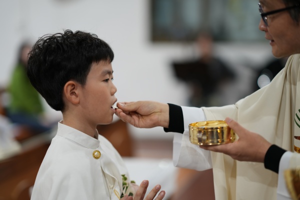 20251122첫영성체DSC00732.JPG