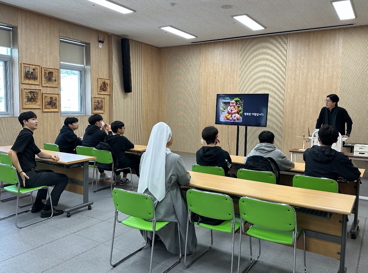 KakaoTalk_20241113_112847002_05.jpg