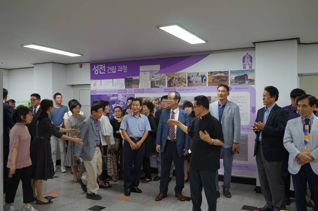 20180909_기념사진전 오픈행사 (9).JPG