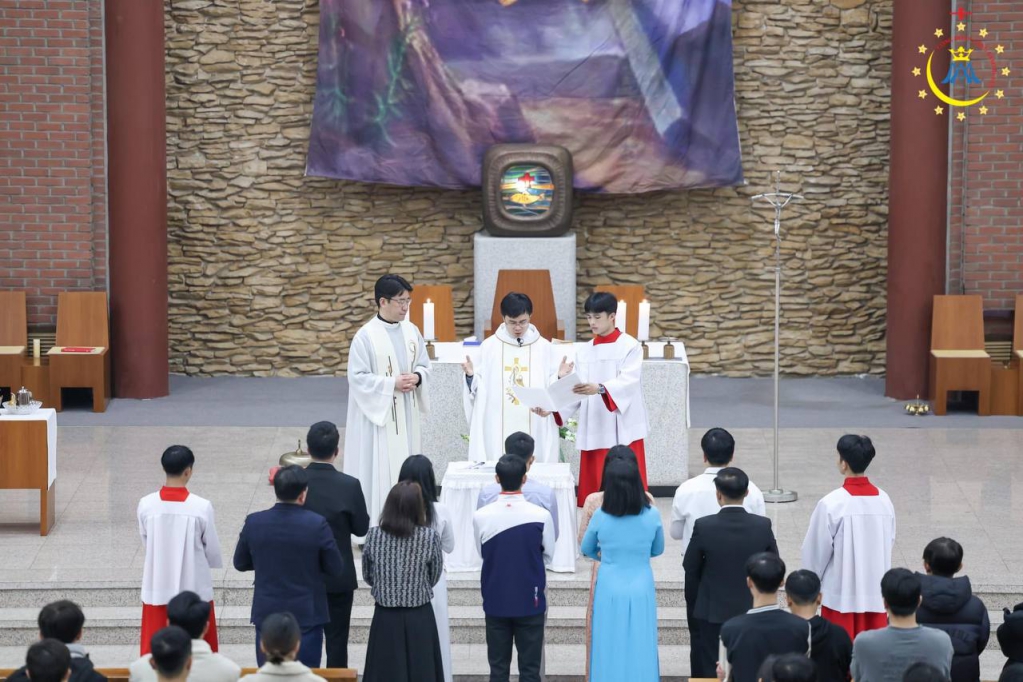지난달 한일 - 부활미사2.jpg