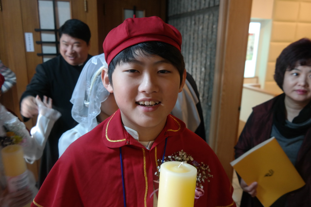 SAM_2015_06_21_첫영성체3027.jpg