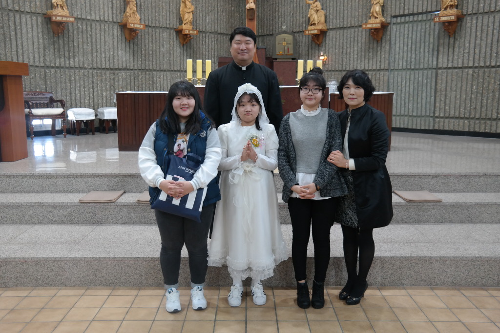 SAM_2015_06_21_첫영성체3188.jpg